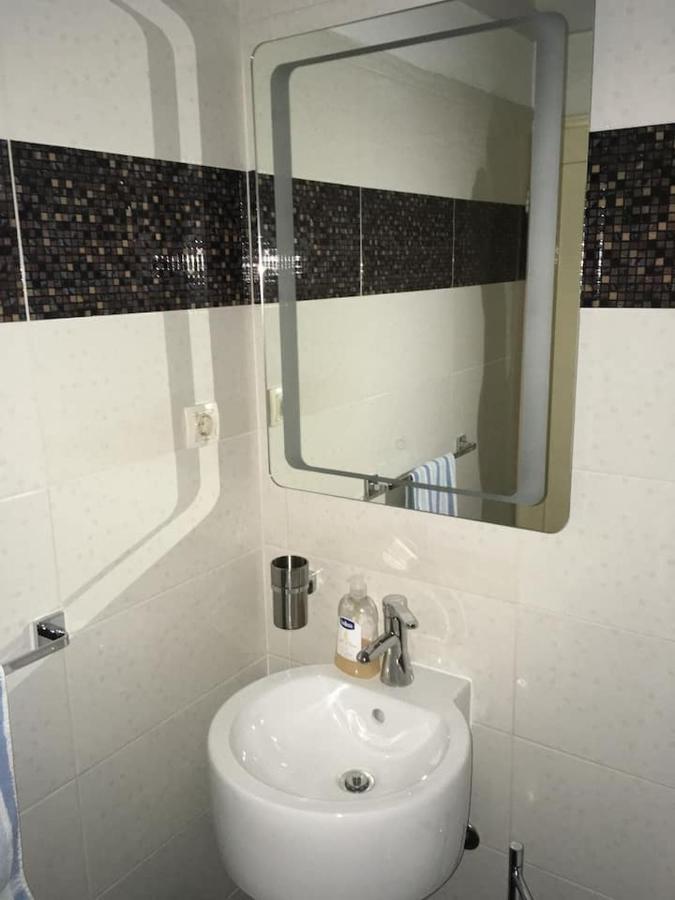 Apartments Adriana Bol Luaran gambar